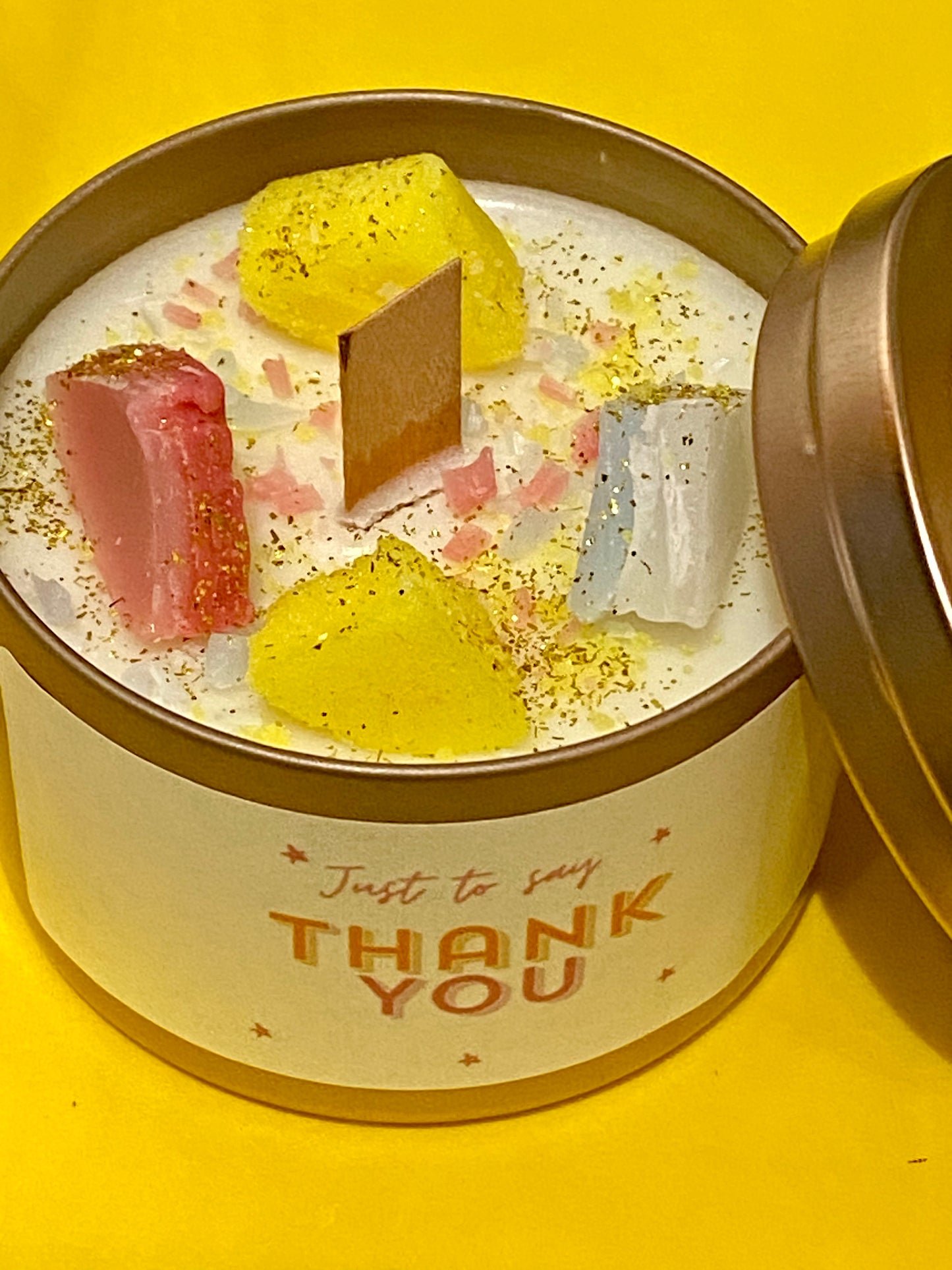 Scented Tin Luxury " Thank You " Candle – Handmade Gift with Wooden Wick & Glitter. 8oz - Choose your Scent | Gift for her | Surprise |Fun