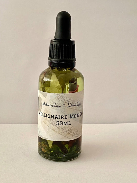 Millionaire Oil, To attract Wealth and Riches into your life. With Herbs and Roots. 50ml.