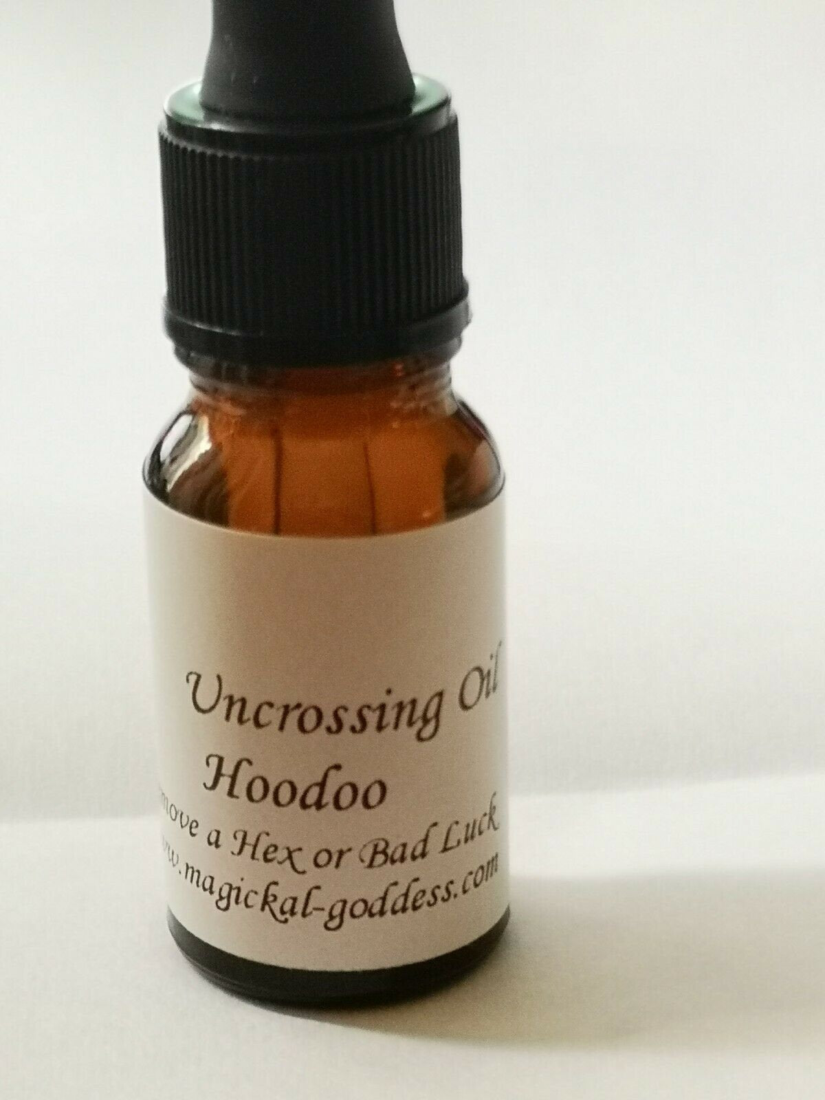 Hoodoo Uncrossing Magickal Oil - Hoodoo - Wiccan - Magick - With Herbs and Roots