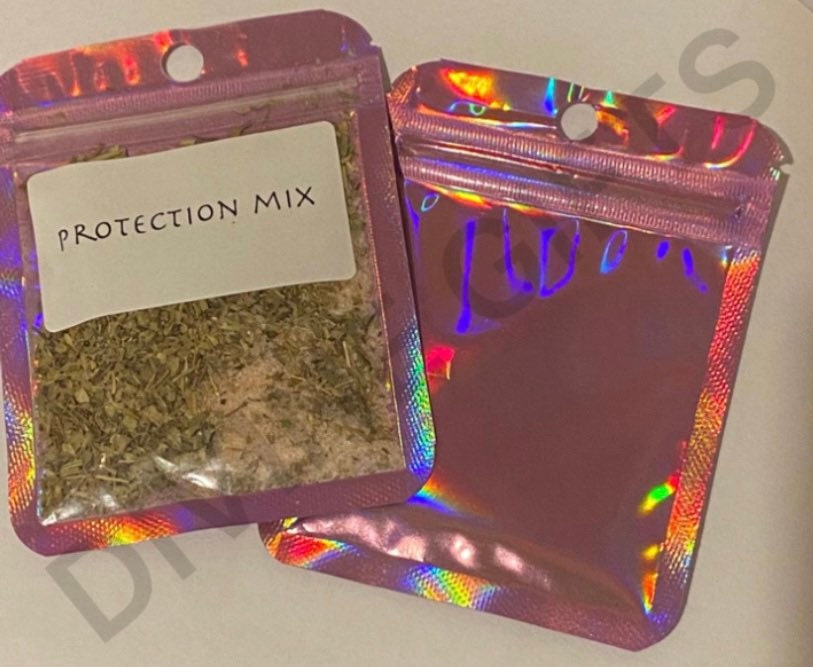 Hoodoo Protection Mix, 20g Sachet, Protect Yourself, Your Home and Others, Magickal Blend. Handmade Blend