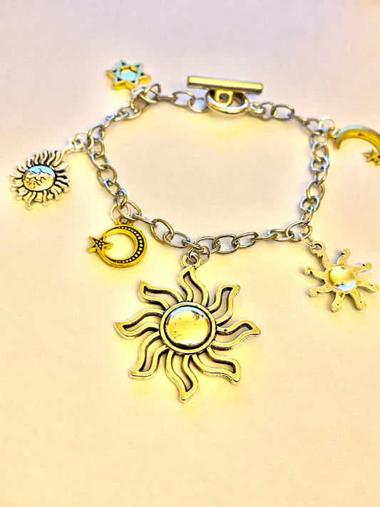 Sun, Moon and Stars Pretty Multi Charm Bracelet.  Ladies, Girls, Gift For her, Birthday, Cute Gift. Style 1