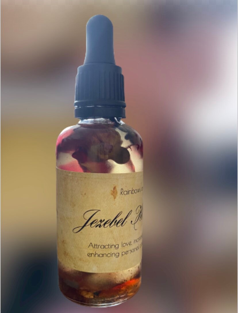 Jezebel Oil, Hoodoo Magickal Herbal Oil, Magick Perfume Oil, Herbal Oil 50ml Bottle. - With Herbs and Roots. Hoodoo Oils, Magick Oil